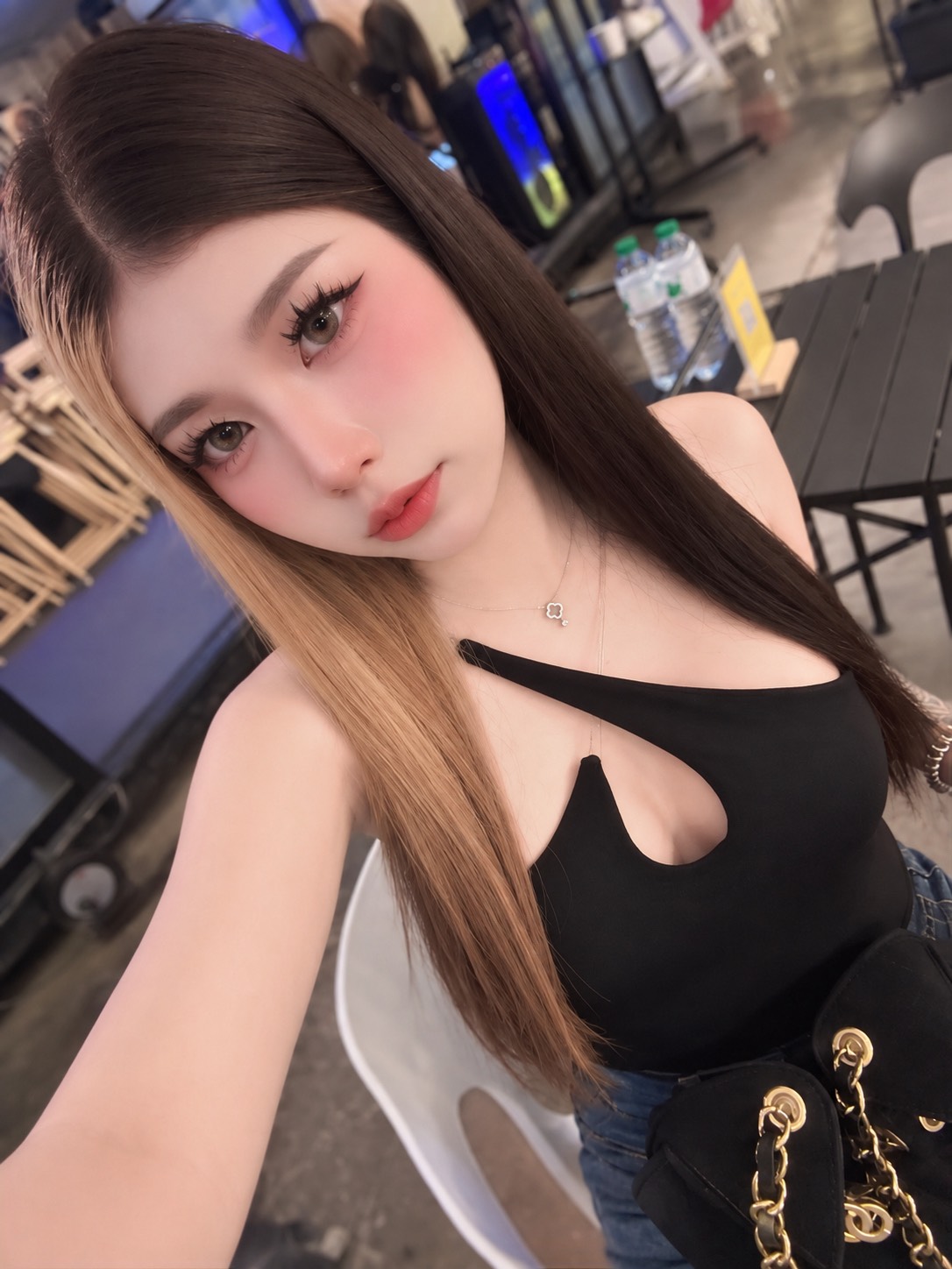 媒體 8