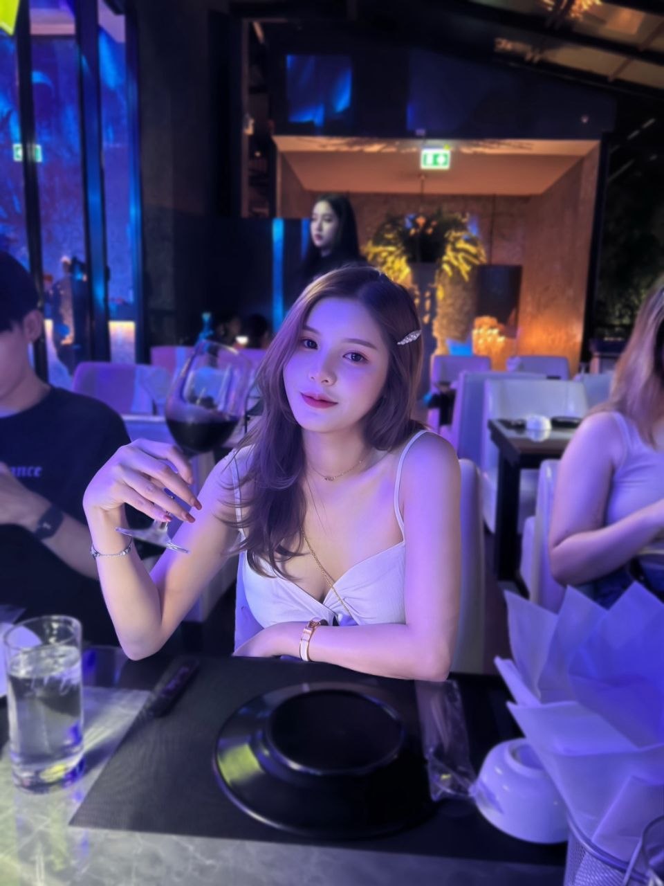 媒體 8